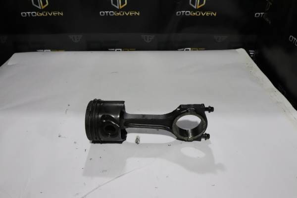 FORD TRANSİT 330 L-M-S ÇIKMA PARÇA TRANSİT ÖNDEN ÇEKER 2000 PİSTON KOLU